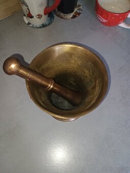 Bronzový mažiar - 2