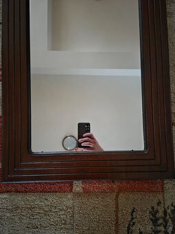 Zrkadlo v drevennom ráme - 2