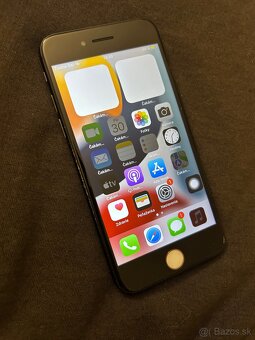 Iphone 7 32GB black - 100% batétia - 2