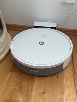 Robotický vysávač iRobot Roomba - 2