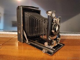 Starý Fotoaparat na filmové dosky - 2