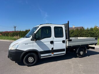 Iveco Daily 2.3d 16V 85kw, valník , 7 míst - 2