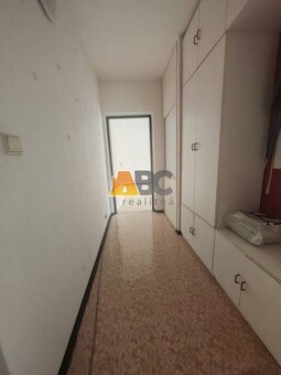 Na predaj 3 izbový byt Zvolen - Podborová - 2