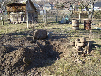 Skala (kameň) ako dekorácia do záhrady - 2