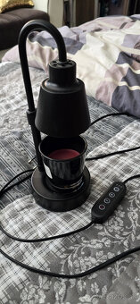 LAMPA NA TEKUTY VOSK - 2