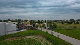 ALL INCLUSIVE I NA  PREDAJ POZEMOK V PRIEMYSELNEJ ZÓNE DIAKO - 2