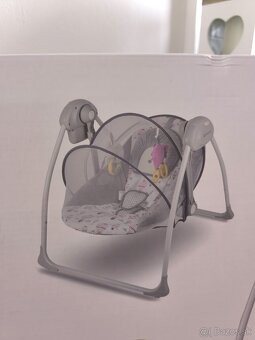 Kinderkraft Flo hojdačka pre deti 0m+ do 9kg - 2
