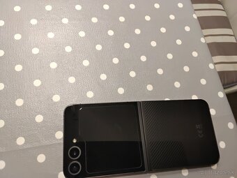 Samsung Zflip 6 - 2
