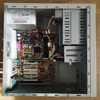 Predám starší PC Duron 850MHz (08) - 2