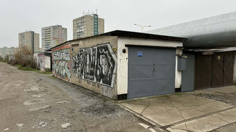 Exkluzívna dvojgaráž na Jantárovej - 2