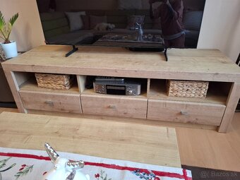 Komoda pod TV - 2