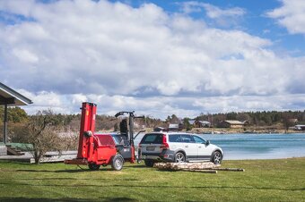 JAPA 315 rezací a štiepací automat - 2