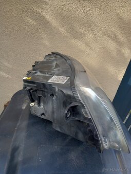 Xenon svetlo ľavý na Audi A6, 4F0941029 - 2