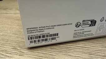 Apple AirPods Pro 3 - 2