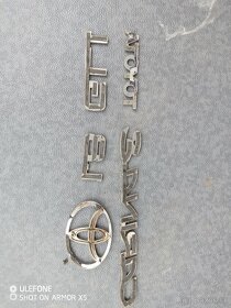 Toyota  Carina e emblemy / znaky na karoseriu - 2