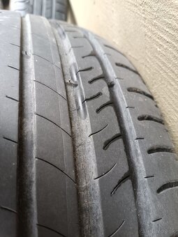 Elektróny Škoda Octavia 1 - 2