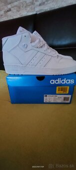 Adidas - 2