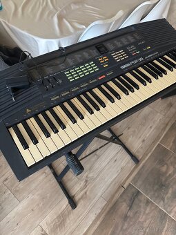 Yamaha psr-38 - 2