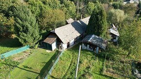 Na predaj starší rodinný dom s veľkým pozemkom v obci Trenči - 2