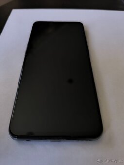 Hráčsky mobil REALME GT 5G 8GB/128GB - 2