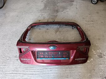 Subaru impreza zadné dvere - 2