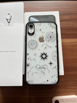 IPHONE XR white(biely),128GB výborný stav - 2
