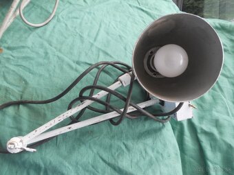 historicka stolova lampa - 2
