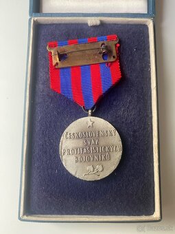 Vyznamenanie - 2