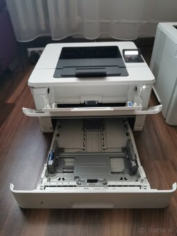 HP LaserJet PRO M404DN - 2