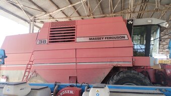 Sklízecí mlátička kombajn mf Massey Ferguson 38 - 2