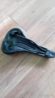 Sedlo na bicykel - 2