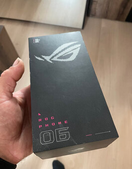 ASUS ROG 6 16GB/512GB - 2