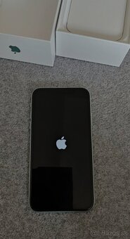 IPhone 11 64GB zelený 64GB - 2