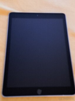 Ipad 6th gen 2018 32 GB, wifi - 2
