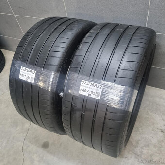Letné pneumatiky 325/35 R22 MICHELIN - 2