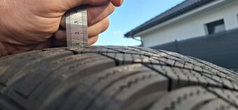 Zimna sada R.O.D. 5x114,3 205/60 R16 - 2