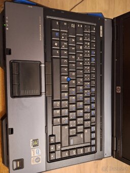 HP Compaq 8510w - 2