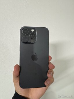 iPhone 15 Pro Max 256 GB - 2