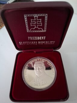 Predam pamätnú medailu - 2