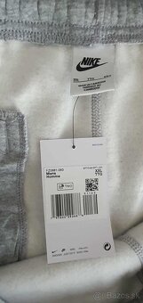 Nike teplaky - 2