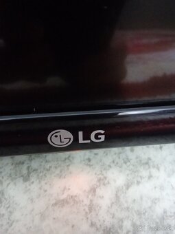LG tv - 2