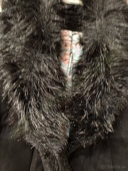 Čierna dámska bunda - 2