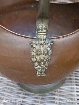 Veľká medená nádoba - 2