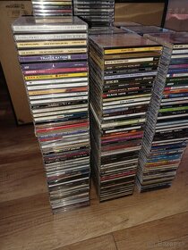 PREDANÉ - Predám 450 originál CD albumov - 2
