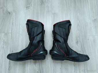 Predám motorkárske čižmy Rebelhorn veľkosť 45 - 2