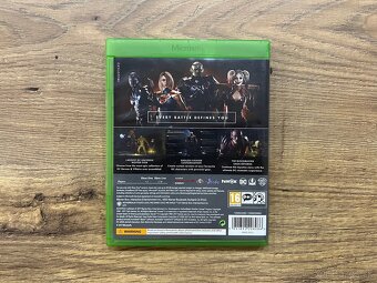 Injustice 2 na Xbox One - 2