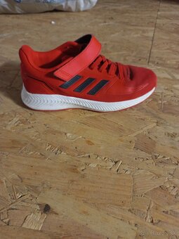 Adidas 33 - 2