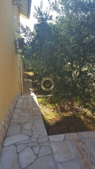 Predaj priestranného domu pri mori – Kuča u Mornara, Gornji - 2
