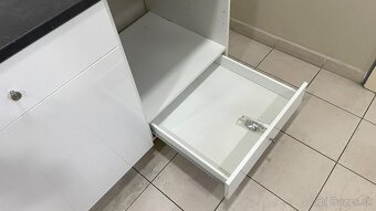 Predám kuchynský kútik IKEA – KNOXHULT + EKBACKEN - 2