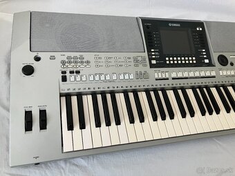 Yamaha psr s710 - 2